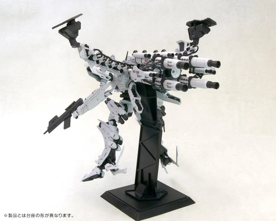 Armored Core Variable Infinity Lineark White Glint & V.O.B. 1/72 Scale Model Kit Set