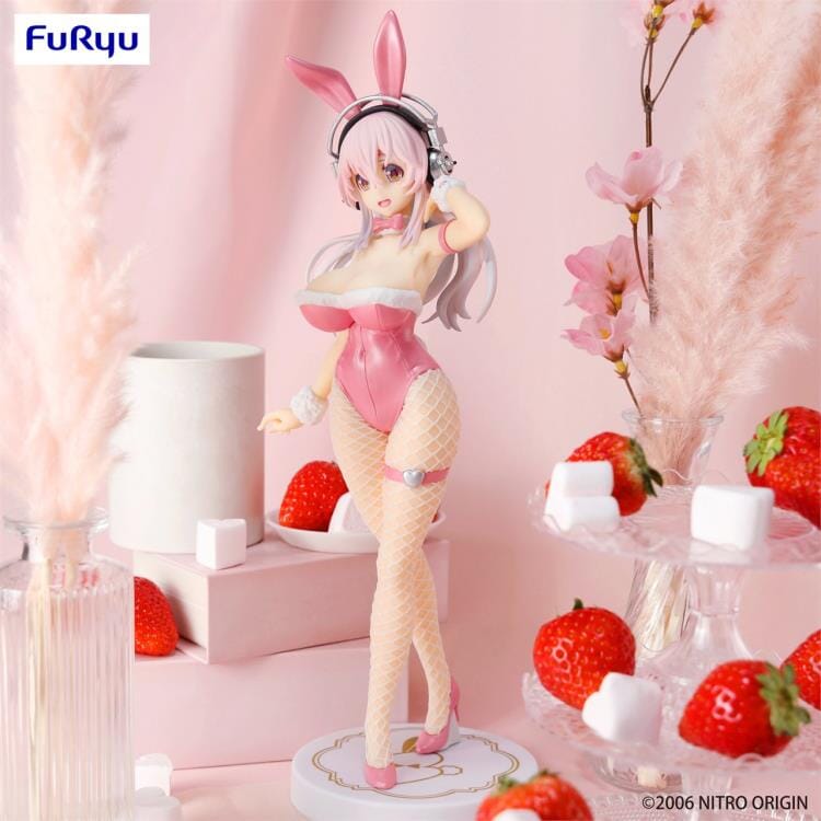 Nitroplus BiCute Bunnies Super Sonico (Pink Rabbit Ver.) Figure