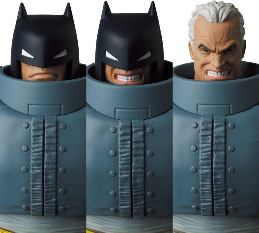 Batman The Dark Knight Returns MAFEX No.146 Armored Batman