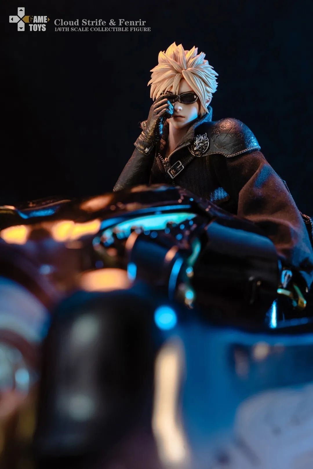 Game Toy 1/6 AC Version Cloud & Fenrir [GMT-006AC]