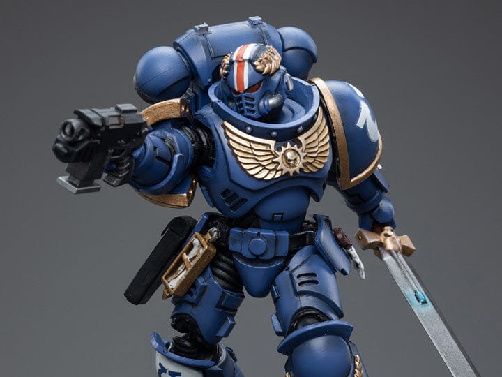 Warhammer 40K Ultramarines Primaris Lieutenant Argaranthe 1/18 Scale Figure (Reissue)