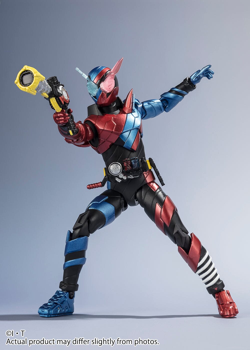 Kamen Rider Build S.H.Figuarts Kamen Rider Build (RabbitTank Form) (Heisei Generations Edition)