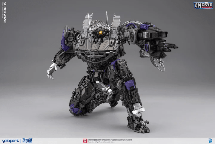 Transformers Bumblebee Shockwave Model Kit