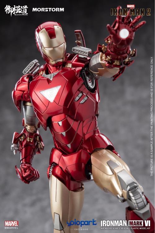 Iron Man 2 Iron Man Mark 4/6 Deluxe 1/9 Scale Model Kit