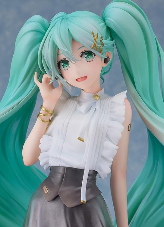 Vocaloid Character Vocal Series 01 Hatsune Miku (NT Style Casual Wear Ver.) 1/6 Scale Figure