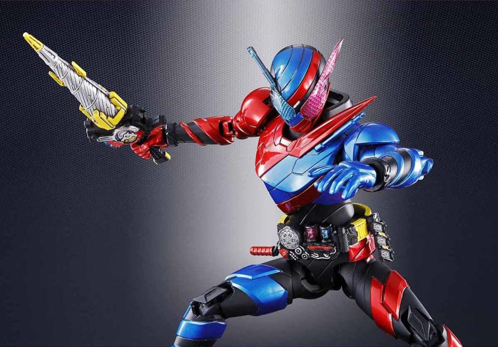 Kamen Rider Figure-rise Standard Kamen Rider Build (RabbitTank Form) Model Kit