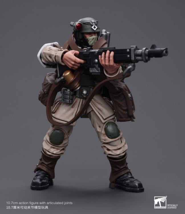 Warhammer 40k Astra Militarum Cadian Command Squad Veteran with Medi-pack 1/18 Scale Figure