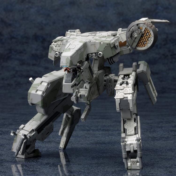 Metal Gear Solid 4 Guns of the Patriots Metal Gear Rex 1/100 Scale Model Kit