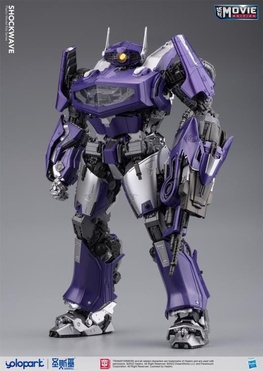 Transformers Bumblebee Shockwave Model Kit