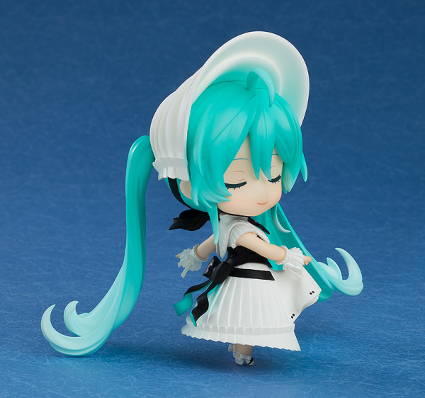 Vocaloid Nendoroid No.2490 Hatsune Miku (Symphony 2023 Ver.)