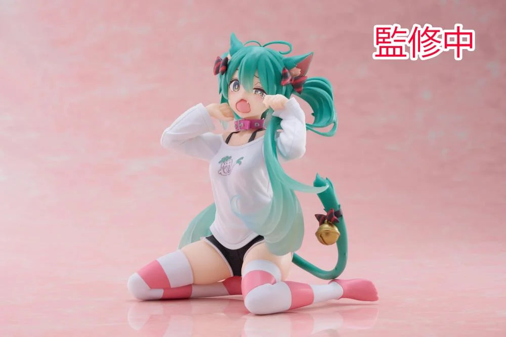 Vocaloid Desktop Cute Miku Hatsune (Nekomimi T-Shirt Ver.) Figure