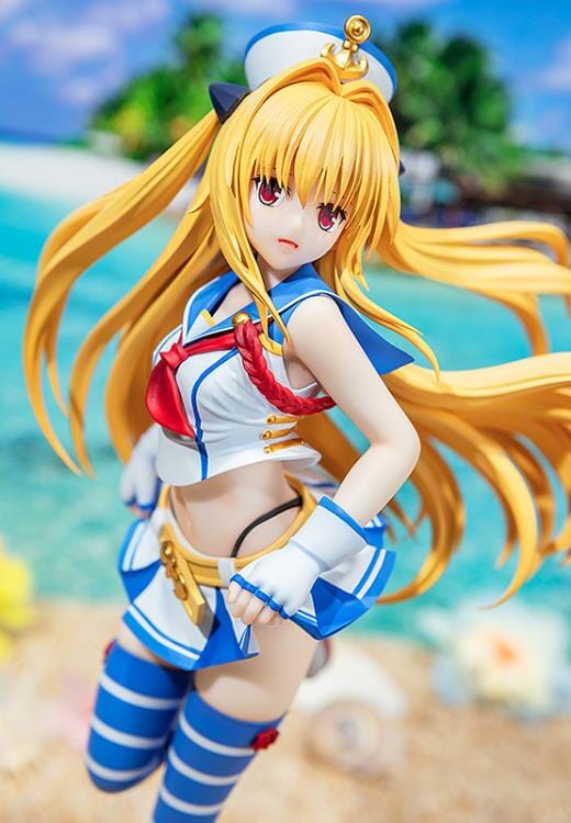 To Love-Ru Darkness Golden Darkness (Breezy Seaside Ver.) 1/7 Scale Figure