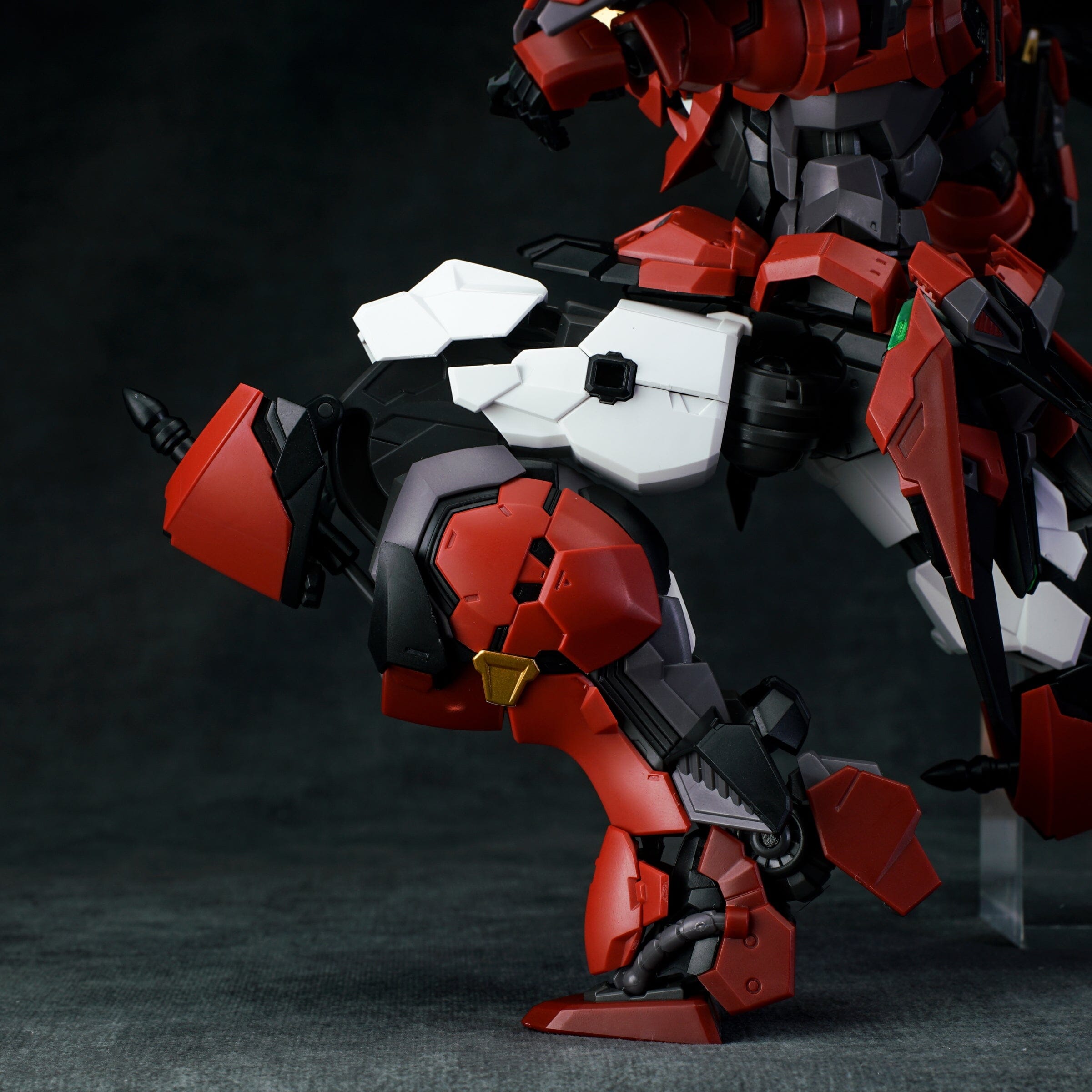 Red Ogre Qingsheng Model Kit