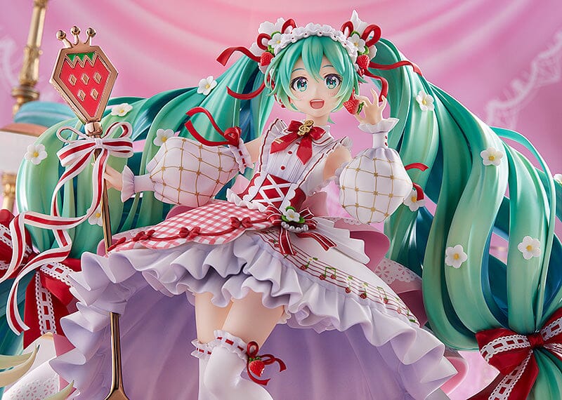 Vocaloid Hatsune Miku Strawberry Motif (15th Anniversary) 1/7 Scale Figure