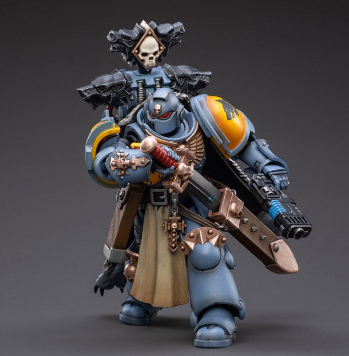 Warhammer 40K Primaris Space Marines Space Wolve Bladeguard Veteran 1/18 Scale Figure (Reissue)