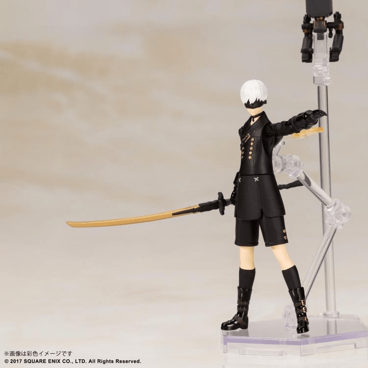 NieR: Automata 2B & 9S Plastic Model Kit Two-Pack