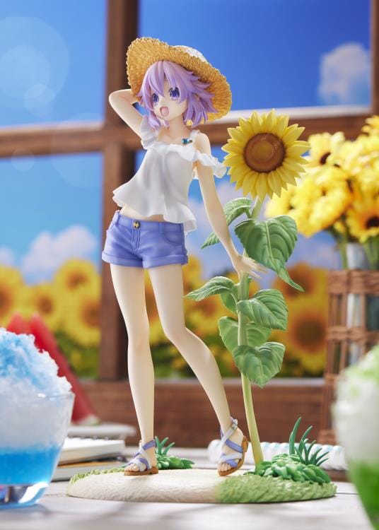 Hyperdimension Neptunia Neptune (Summer Vacation Ver.) 1/7 Scale Limited Edition Figure