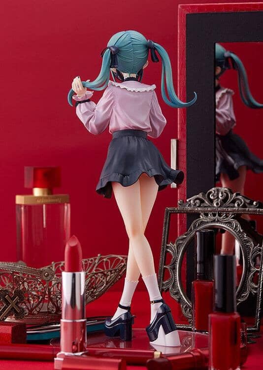 Vocaloid Pop Up Parade L Hatsune Miku (The Vampire Ver.) (Reissue)