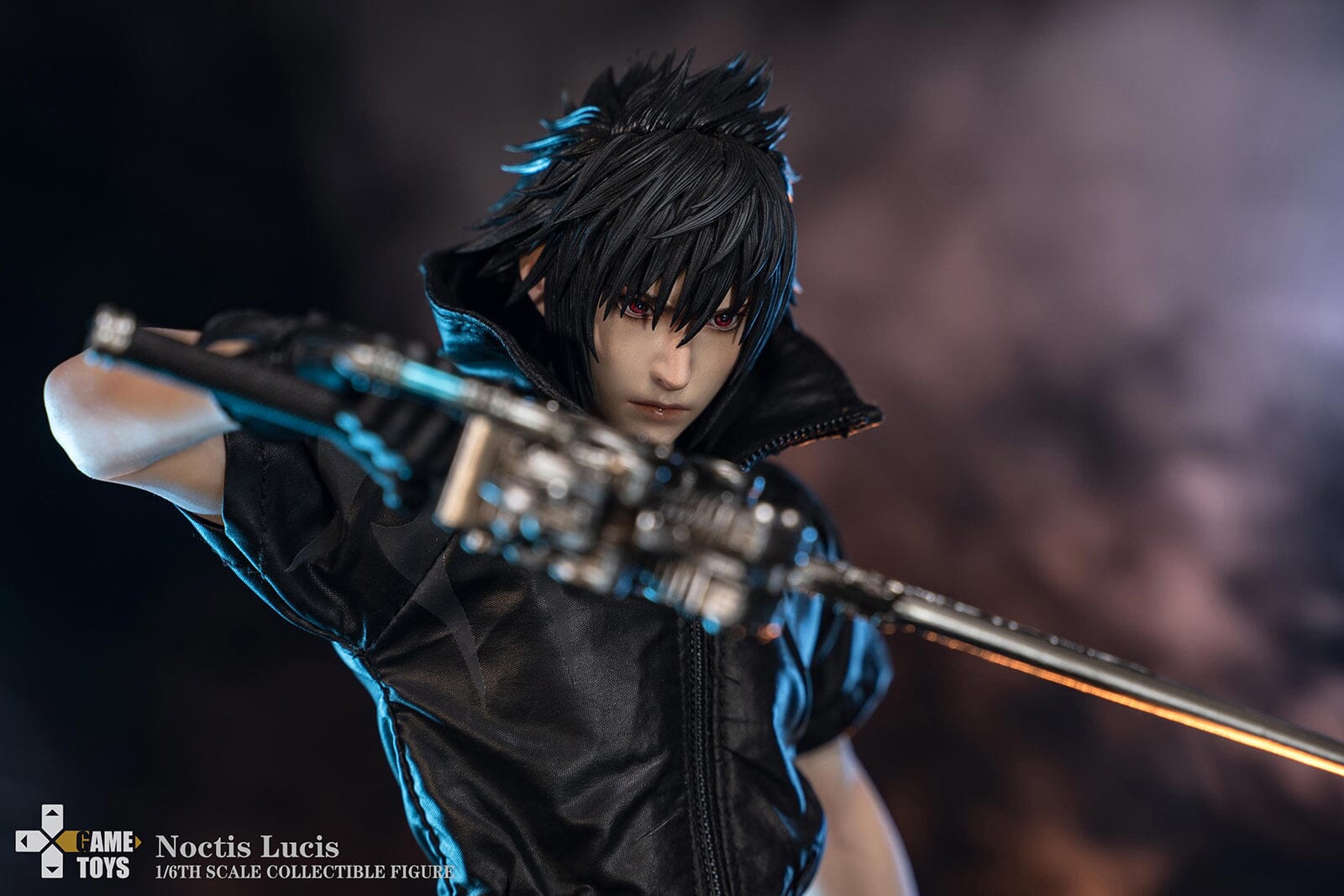 Final Fantasy XIII Versus Noctis Lucis Caelum 1/6 Scale Figure