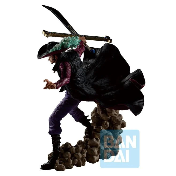 One Piece Ichibansho Dracule Mihawk (Genealogy of Swordsman's Soul) Figure