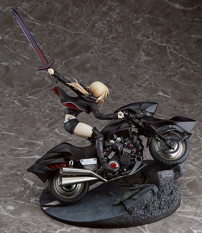 Fate/Grand Order Saber/Altria Pendragon (Alter) & Cuirassier Noir 1/8 Scale Figure (Reissue)