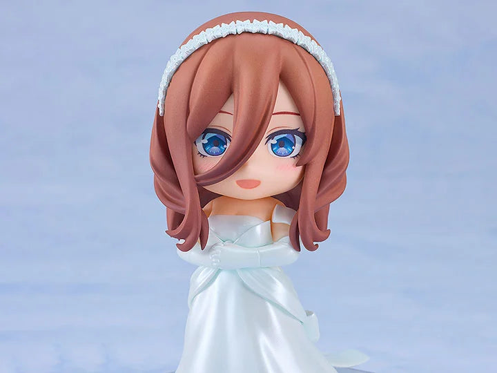 The Quintessential Quintuplets Nendoroid No.2374 Miku Nakano (Wedding Dress Ver.)