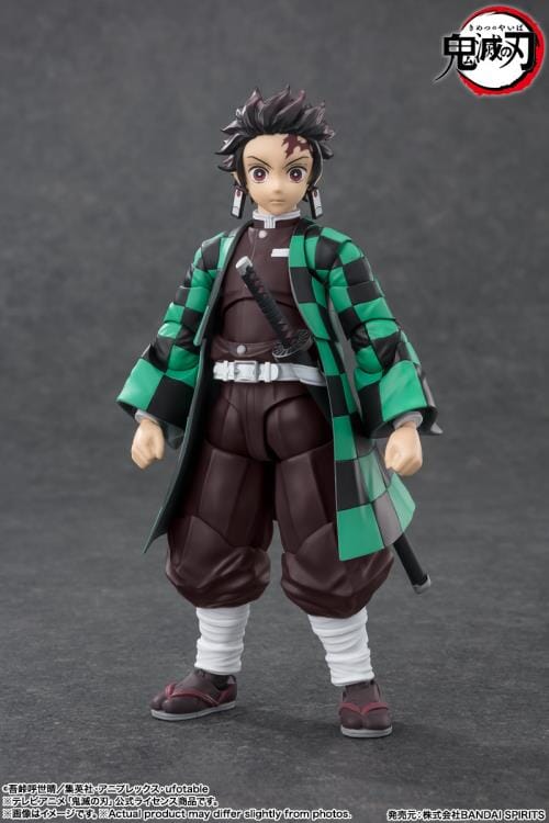 Demon Slayer Kimetsu no Yaiba S.H.Figuarts Tanjiro Kamado