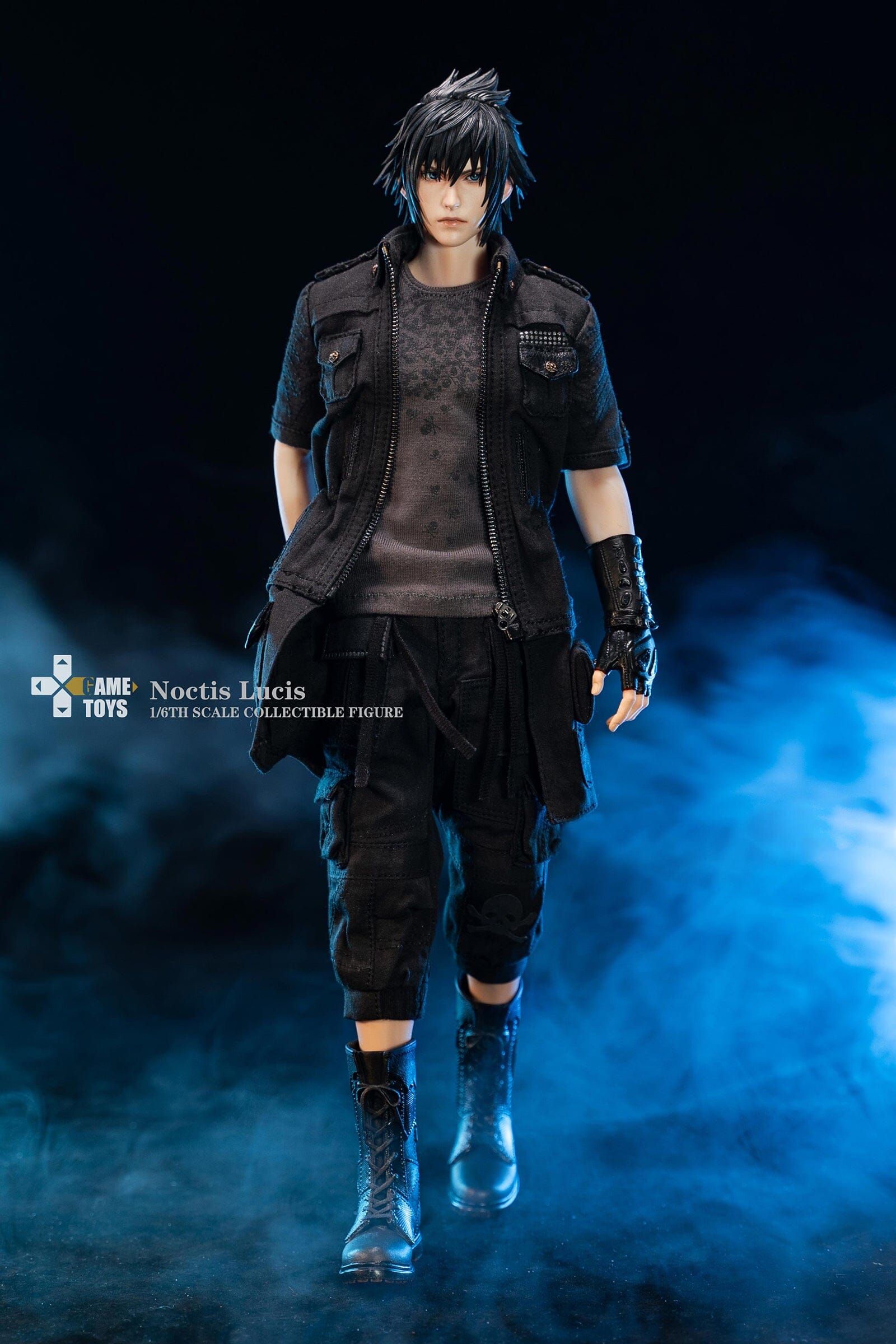 Final Fantasy XV Noctis Lucis Caelum 1/6 Scale Figure